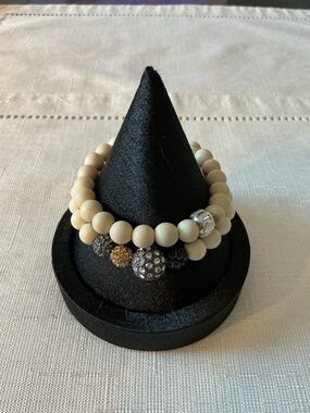 River Stone Silver Tone Stretch Bracelets